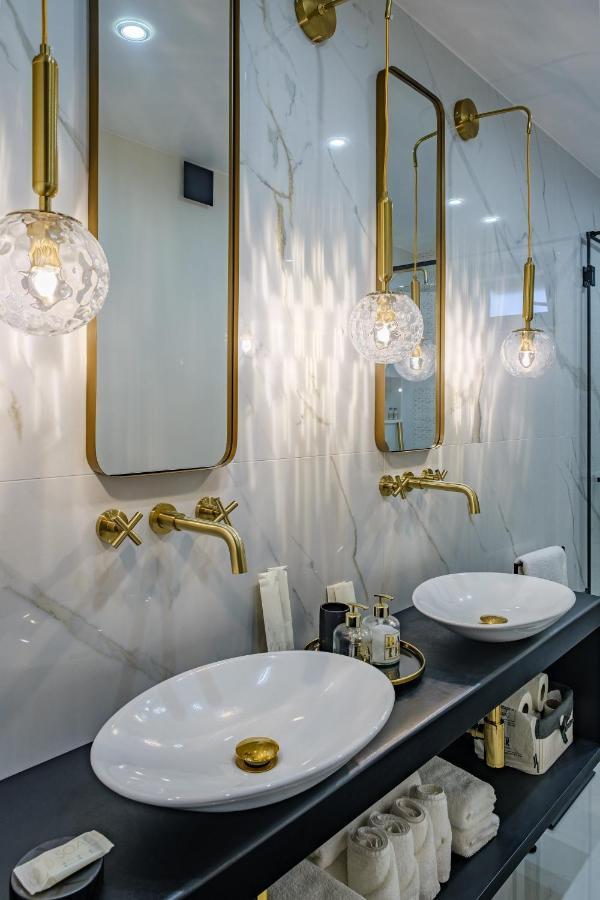 Golden Black Burgas City Eksteriør billede